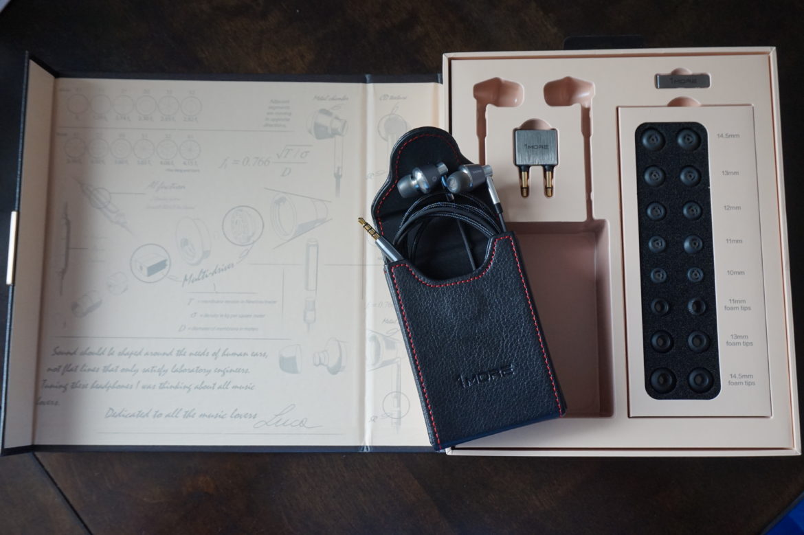 1More triple driver headphones with accessories