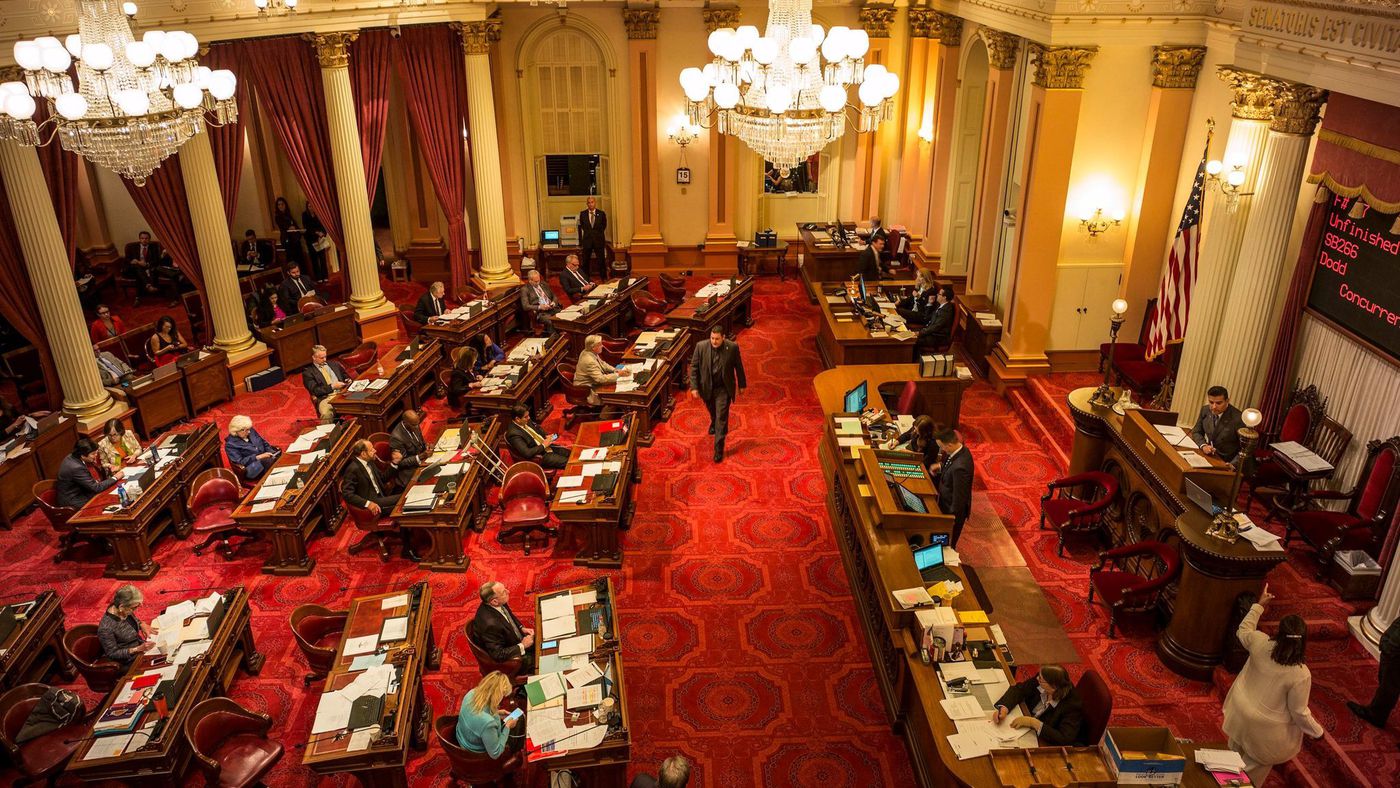California state senate, who wants to ban M-rated games