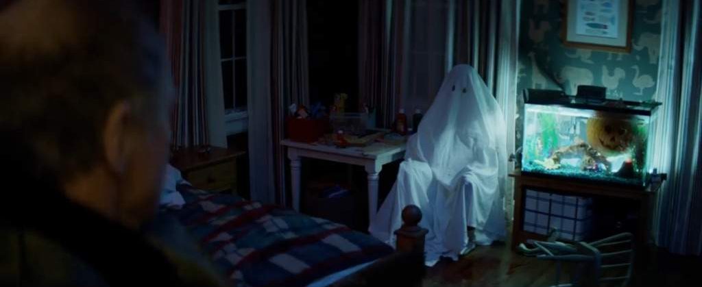 Scene with sheet from Halloween